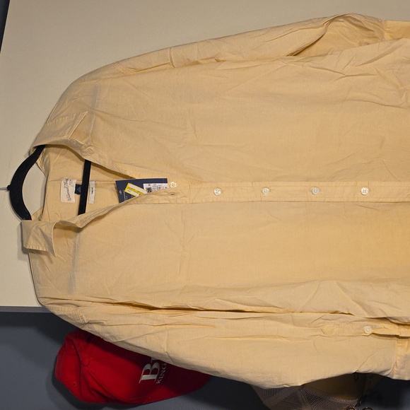 Universal Thread Button Down Tunic - Picture 2 of 7